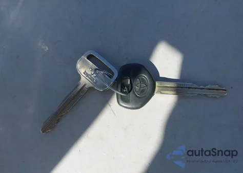 2006 Toyota Rav4 из США, поврежденный, VIN JTMBD33V165021263